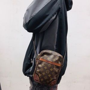 Meet your Posher, Justin